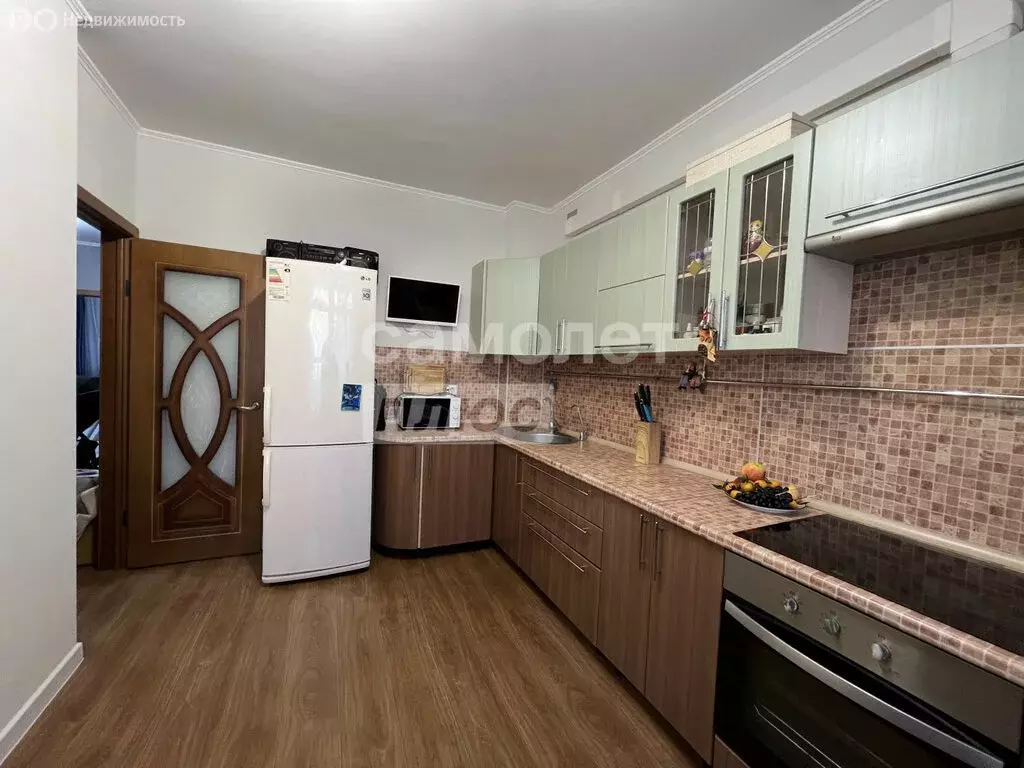 2-комнатная квартира: Уфа, улица Рудольфа Нуреева, 23 (69.4 м) - Фото 2