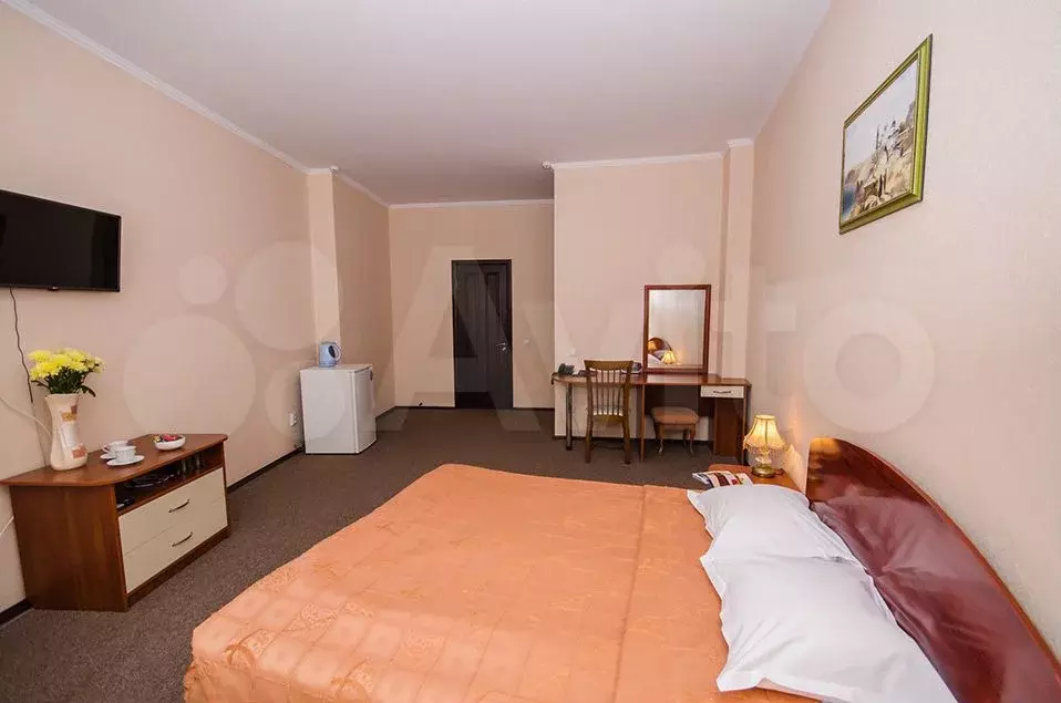 Комната 25 м, 2/4 эт. - Фото 0