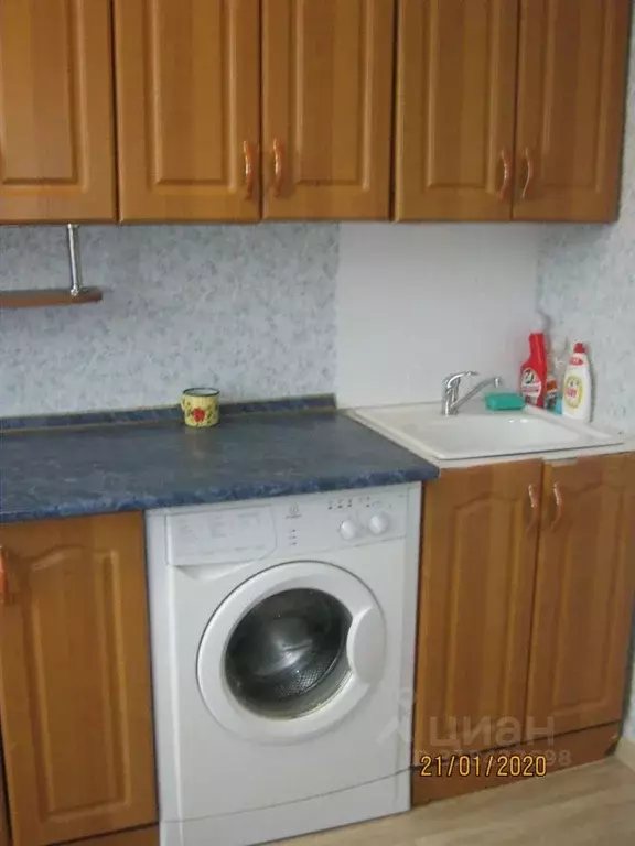 1-к кв. Белгородская область, Старый Оскол Заречье мкр, 9 (35.0 м) - Фото 0