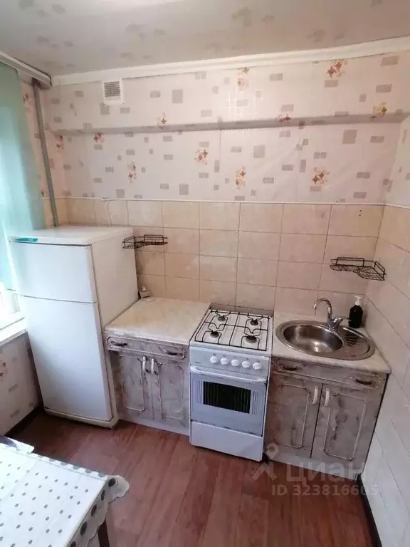 1-к кв. Брянская область, Брянск Автозаводец мкр, 8 (30.0 м) - Фото 2