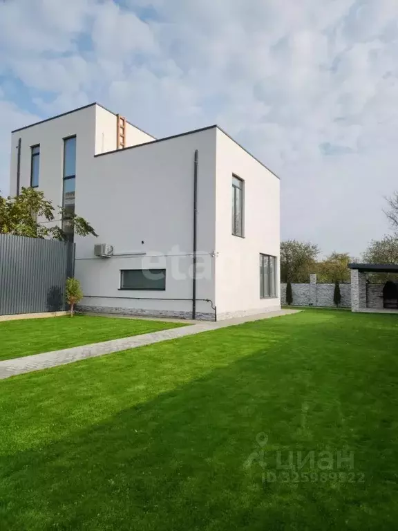 Дом в Московская область, Подольск Силикатный пер., 4Г (300 м) - Фото 1