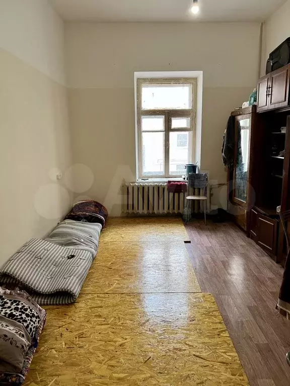 Комната 19 м в 6-к., 2/4 эт. - Фото 0