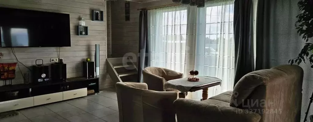 Дом в Ленинградская область, Тосненский район, Федоровское городское ... - Фото 1