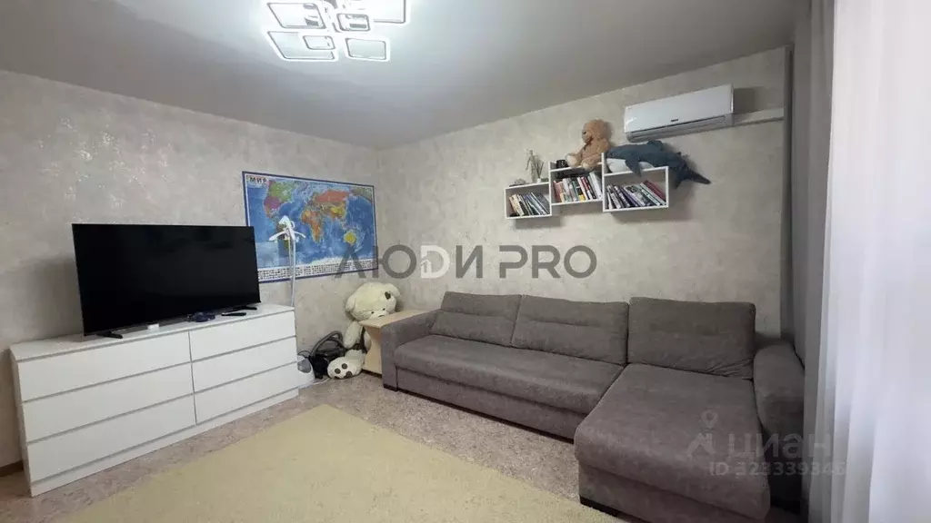 1-к кв. Алтайский край, Барнаул Власихинская ул., 83 (37.0 м) - Фото 1