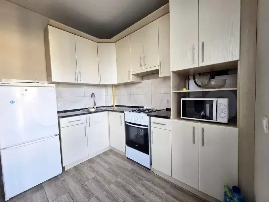 1-к. квартира, 35 м, 3/5 эт. - Фото 0