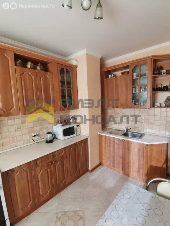 3-комнатная квартира: Омск, Заозёрная улица, 28 (65 м) - Фото 0