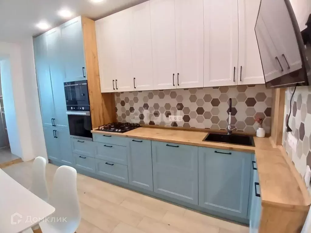 Продаётся 2-к квартира, 56.5 м - Фото 0