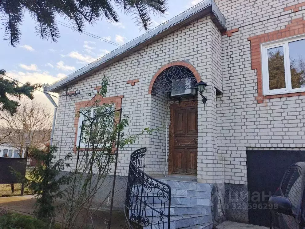 Дом в Краснодарский край, Щербиновский район, Старощербиновская ст-ца ... - Фото 1