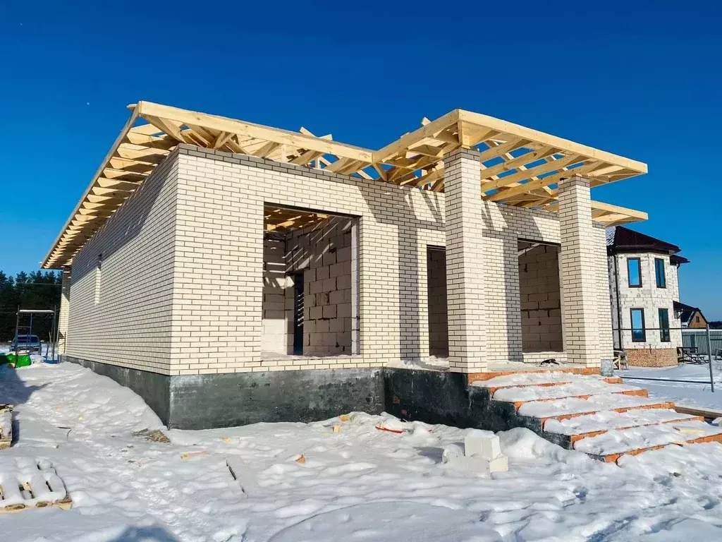 Дом в Курская область, Курский район, Моковский сельсовет, д. 2-я ... - Фото 1