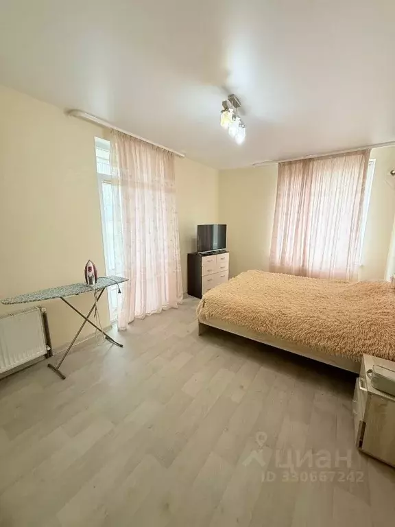 2-к кв. Крым, Симферополь ул. Луговая, 6Ж (58.0 м) - Фото 1
