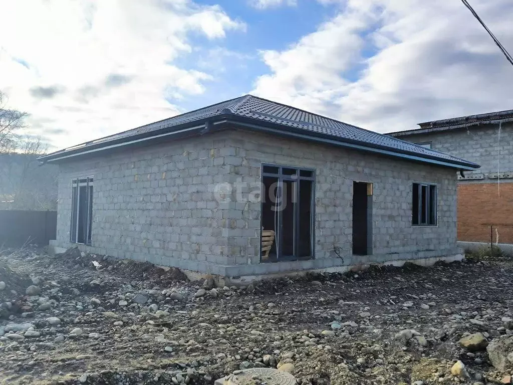 Дом в Адыгея, Майкоп городской округ, Гавердовский хут. ул. ... - Фото 0