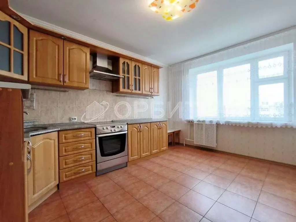 2-к кв. Тюменская область, Тюмень ул. Пермякова, 74к1 (67.0 м) - Фото 1