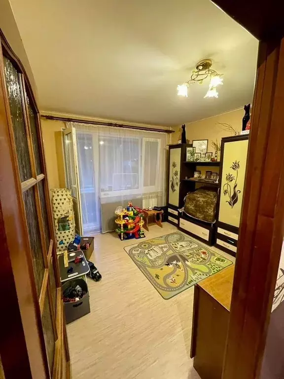 3-к кв. Ленинградская область, Кировский район, Приладожский городской ... - Фото 1