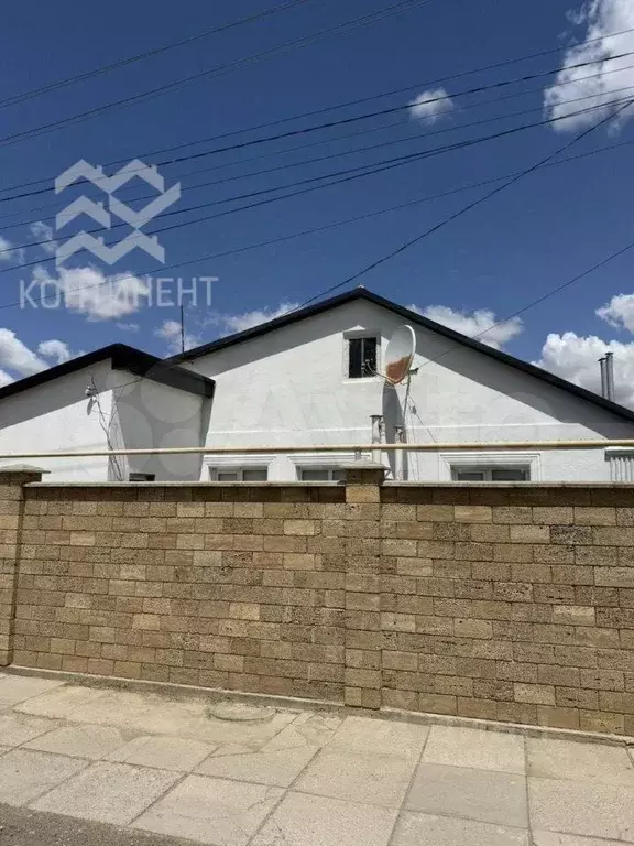 Дом в Крым, Сакский район, Ореховское с/пос, с. Михайловка ул. Мира ... - Фото 1