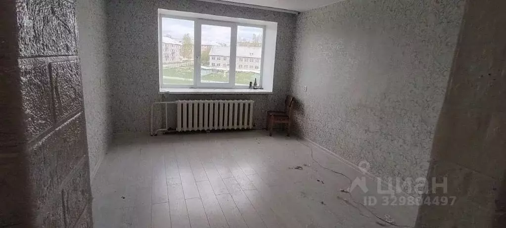 2-к кв. Пермский край, Горнозаводск Горнозаводский район, ул. 30 лет ... - Фото 1