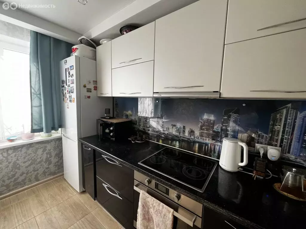 3-комнатная квартира: Челябинск, Солнечная улица, 14А (62.9 м) - Фото 2