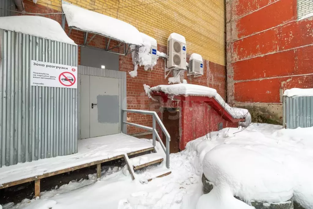 Помещение свободного назначения в Тюменская область, Тюмень ул. ... - Фото 2