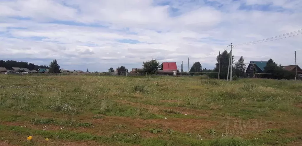 Участок в Свердловская область, Сысертский муниципальный округ, с. ... - Фото 1