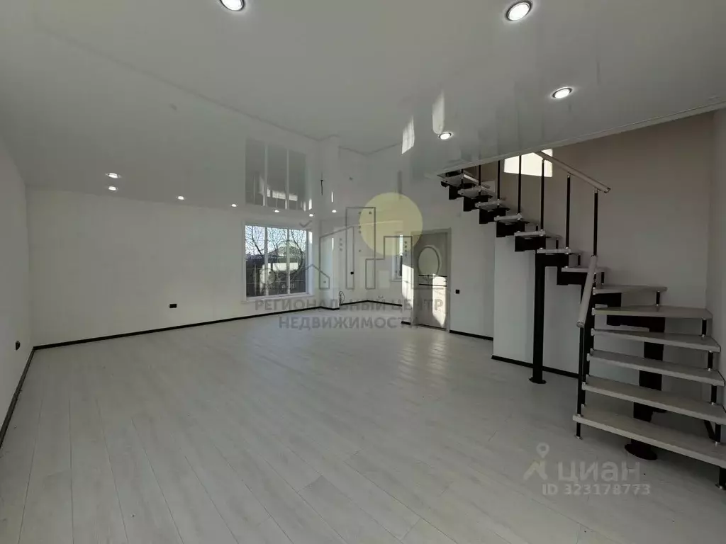 Дом в Иркутская область, Иркутский муниципальный округ, с. Хомутово ... - Фото 1