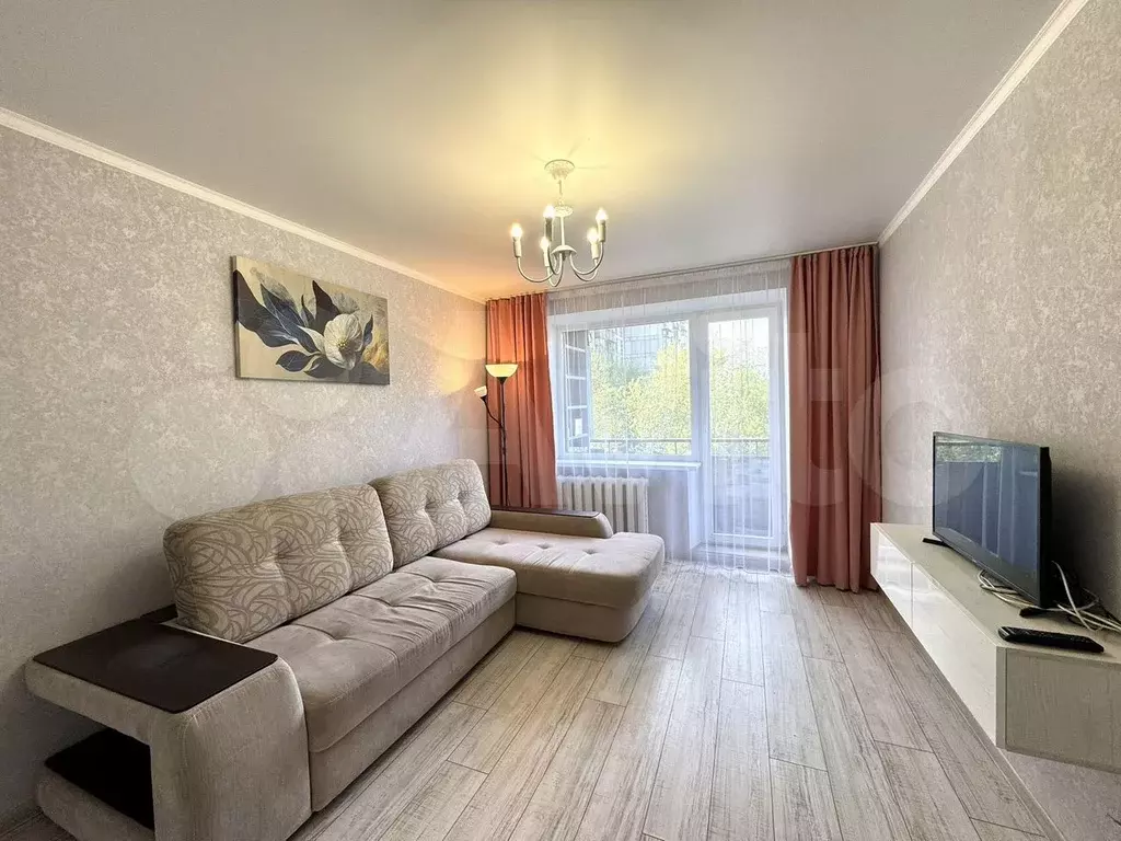 3-к. квартира, 60 м, 2/5 эт. - Фото 1