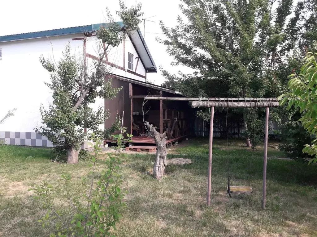 Дом в Волгоградская область, Волжский Латекс СНТ, ул. 26-я (130 м) - Фото 1