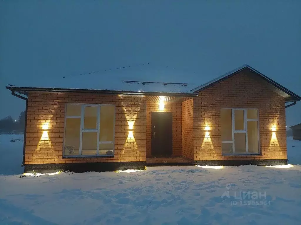 Дом в Пермский край, д. Жебреи ул. Центральная (110 м) - Фото 0