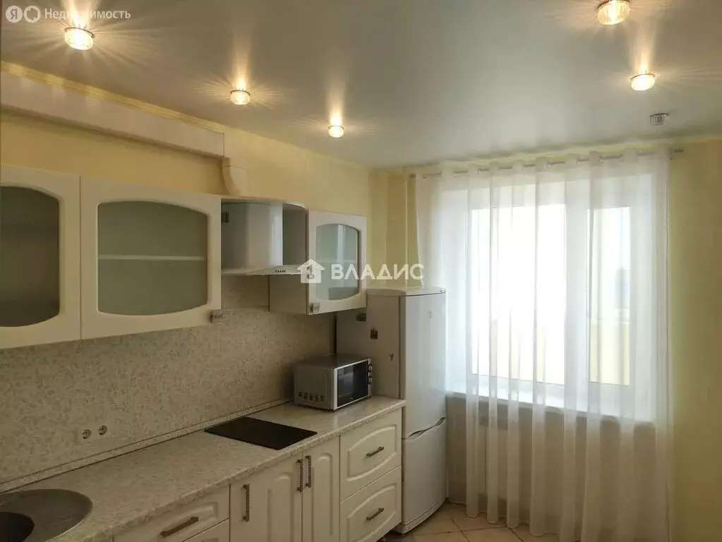 1-комнатная квартира: Белгород, улица Губкина, 18В (37 м) - Фото 2