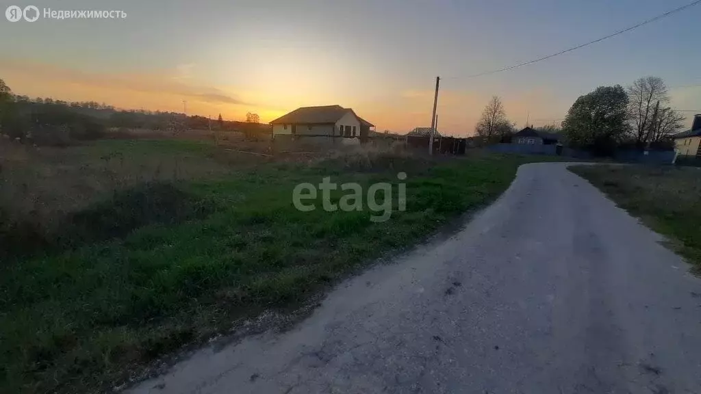 Участок в село Беломестное, улица Александра Андросова (11 м) - Фото 1