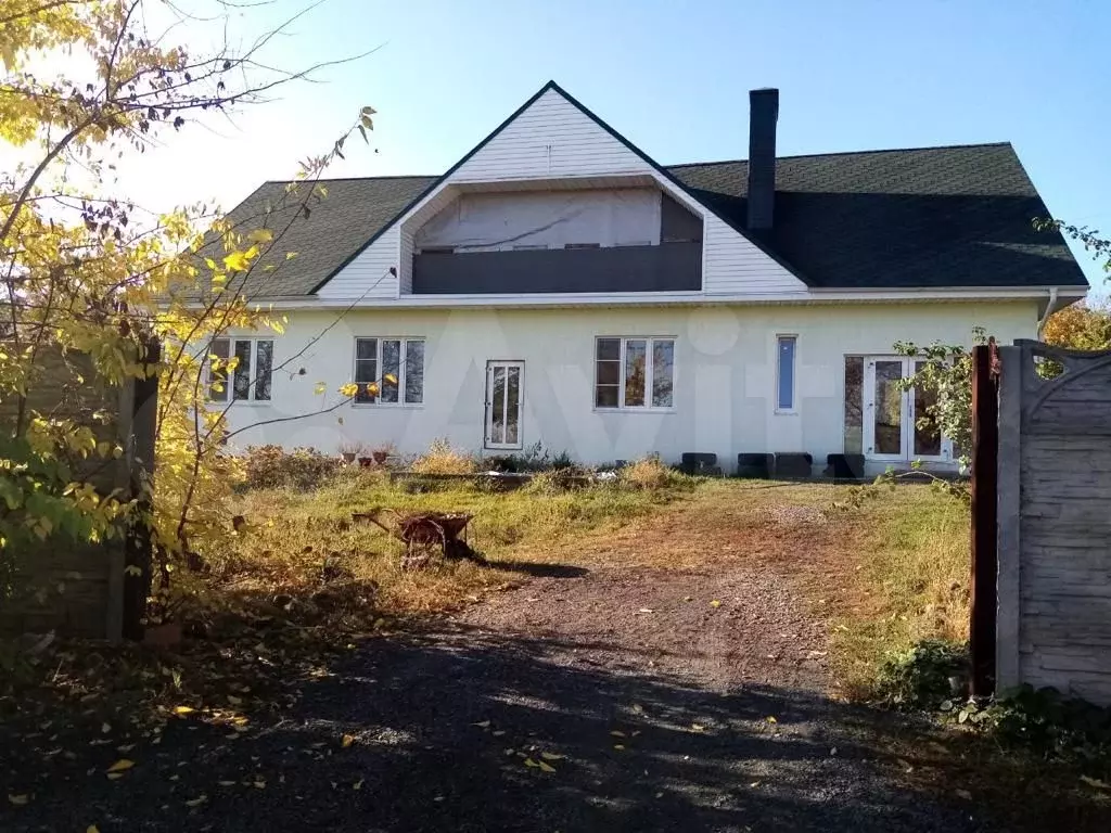 Дома в новочеркасске. Улица Смоленская Новочеркасск. Дом в Новочеркасске. Коттеджи на улице Санаторная в Новочеркасске. Ростовский выезд Новочеркасск коттедж.