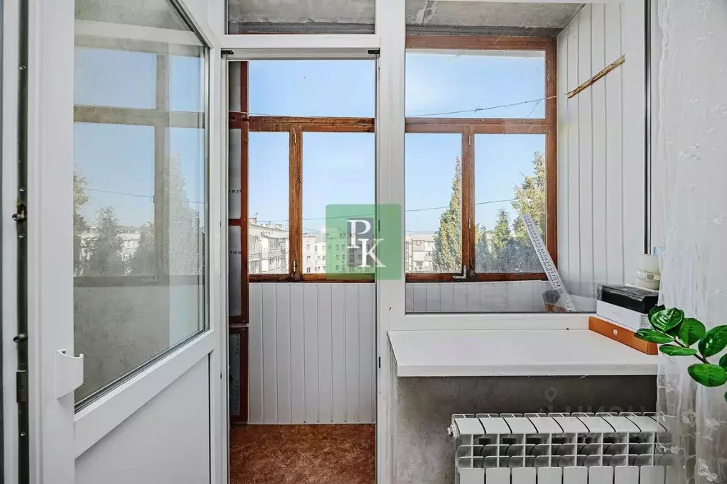 3-к кв. Севастополь ул. Бориса Михайлова, 21 (61.8 м) - Фото 2