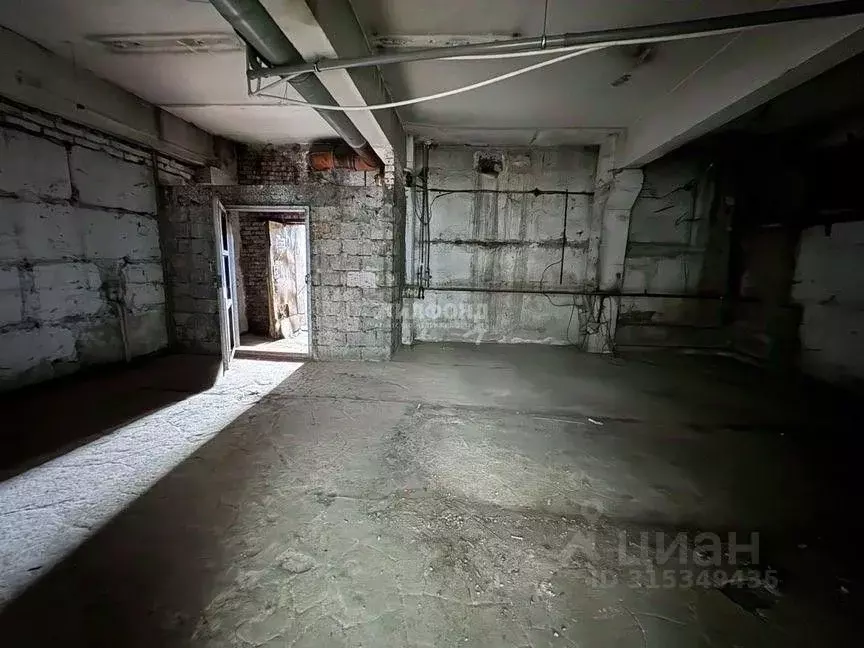 Помещение свободного назначения в Кемеровская область, Новокузнецк ул. ... - Фото 1