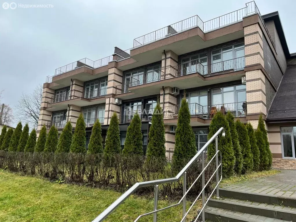 3-комнатная квартира: Троицк, Прибрежная улица, 17 (168 м) - Фото 1