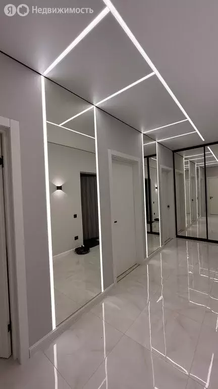2-комнатная квартира: Владикавказ, улица Астана Кесаева, 48Дк1 (80 м) - Фото 1