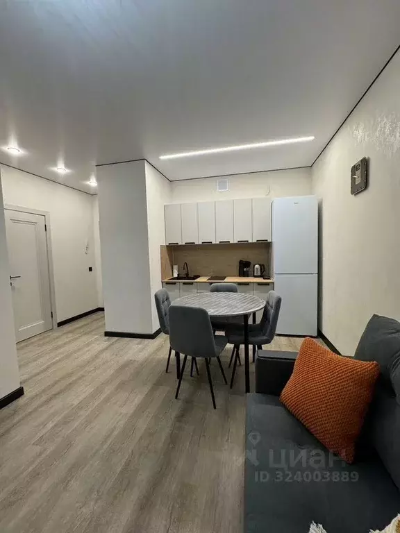 1-к кв. Тюменская область, Тюмень ул. Николая Глебова, 4 (34.0 м) - Фото 1