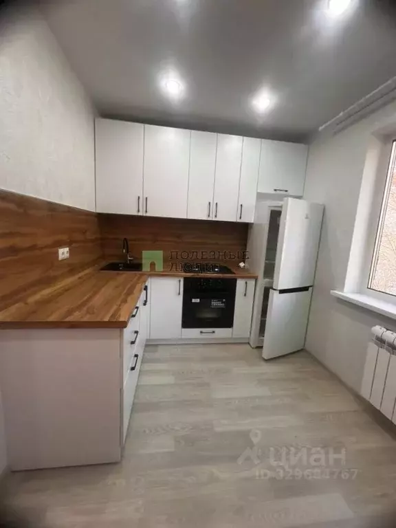 1-к кв. Курганская область, Курган Заозерный жилрайон, 5-й мкр, 10 ... - Фото 1