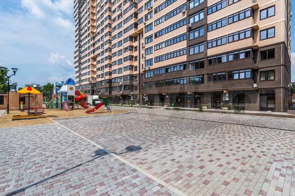 2-к. квартира, 77 м, 8/24 эт. - Фото 1