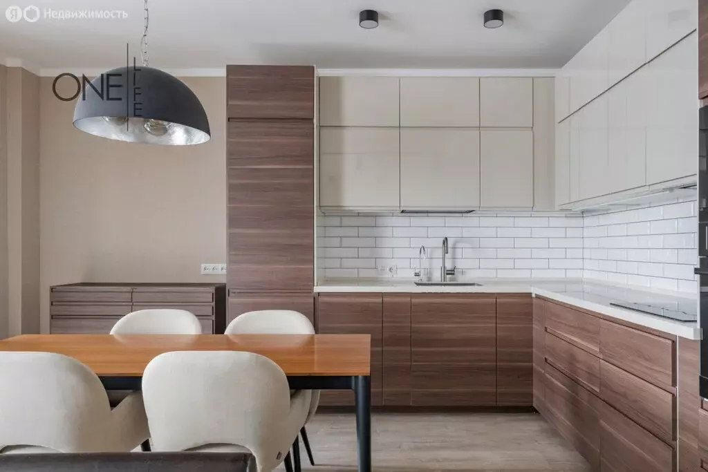 Квартира-студия: Москва, улица Герасима Курина, 26 (70 м) - Фото 2