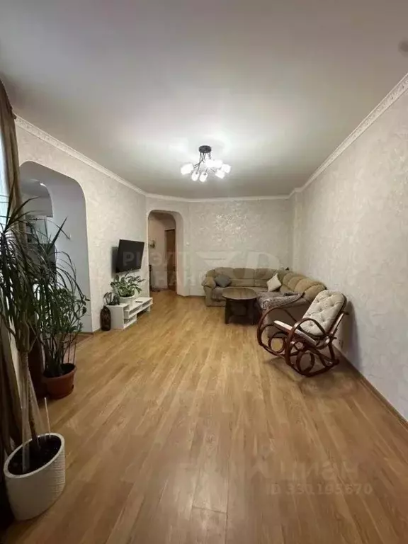 3-к кв. Калининградская область, Калининград Угловая ул., 5 (75.0 м) - Фото 2