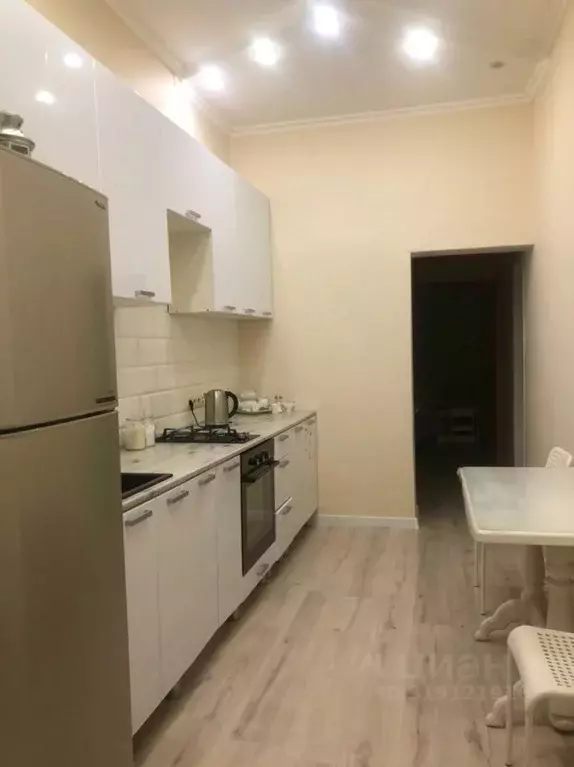 Дом в Крым, Евпатория ул. Демышева, 72 (50 м) - Фото 1