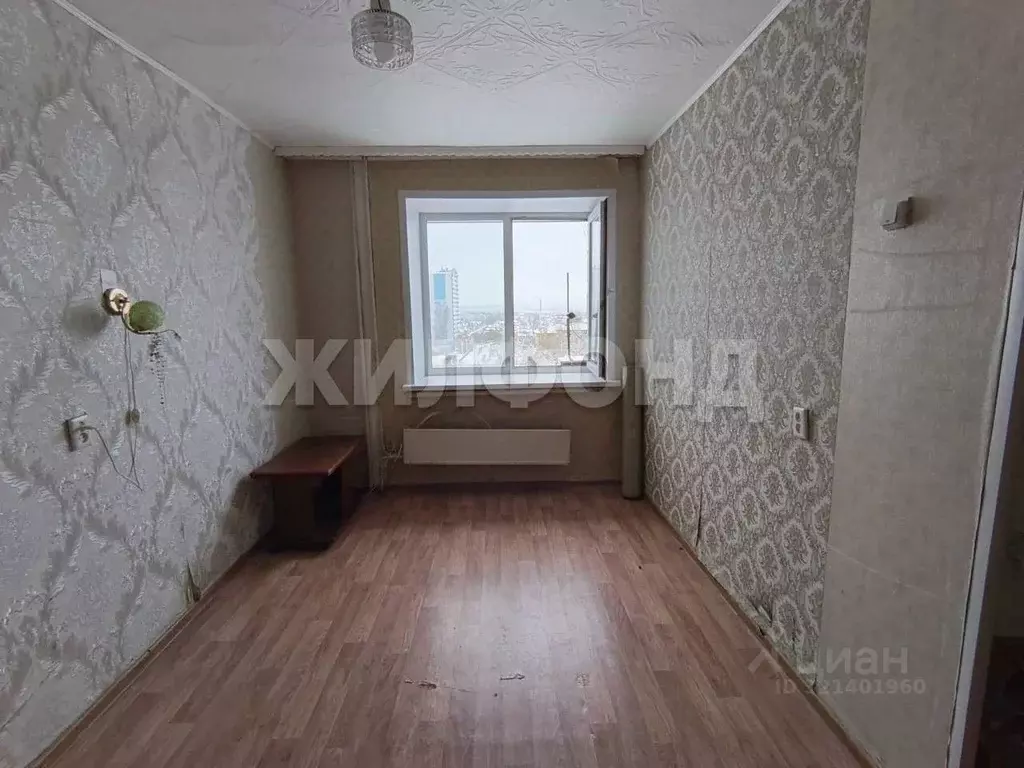 Комната Новосибирская область, Новосибирск ул. Шукшина, 17 (12.3 м) - Фото 2