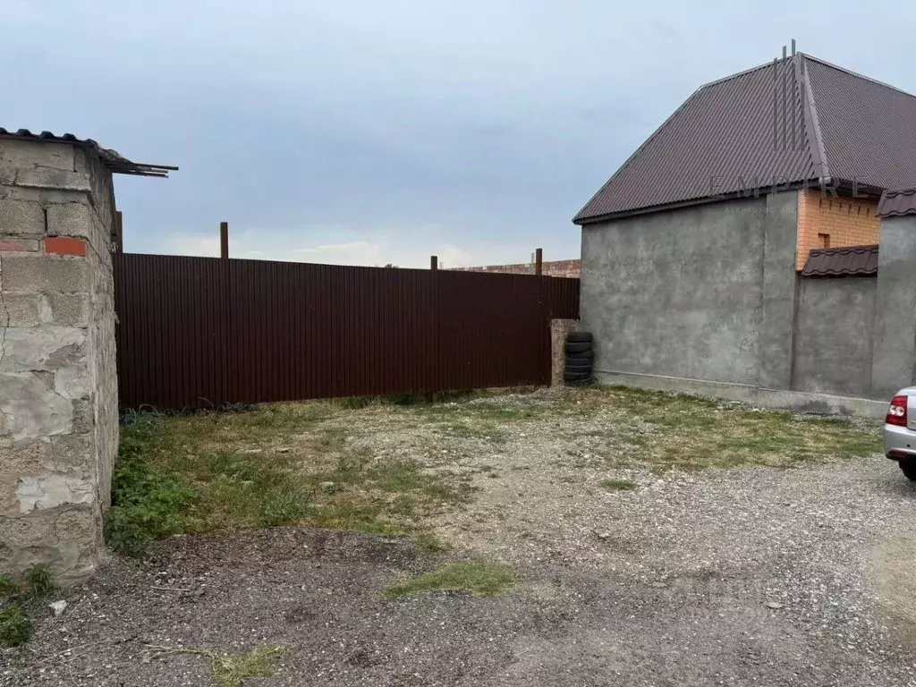 Участок в Чеченская республика, Грозный ул. Нурсултана Абишевича ... - Фото 1