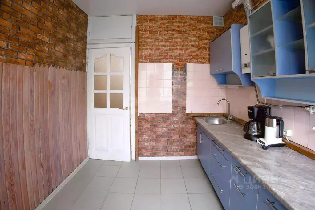 3-к кв. Псковская область, Псков Рижский просп., 29/31 (79.0 м) - Фото 0