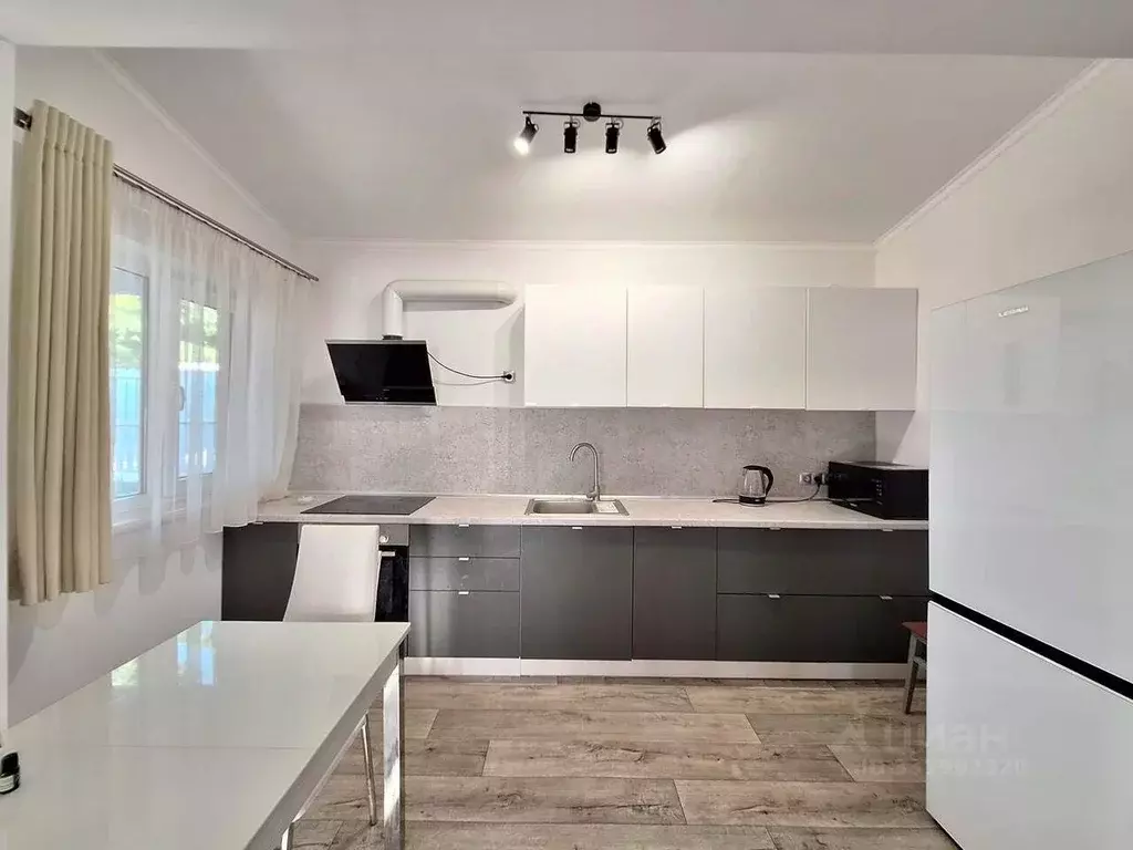 Дом в Севастополь с. Орлиное, ул. Тенистая, 29А (72 м) - Фото 1