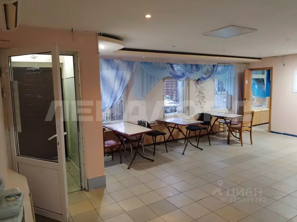 Помещение свободного назначения в Ростовская область, Новочеркасск ул. ... - Фото 2