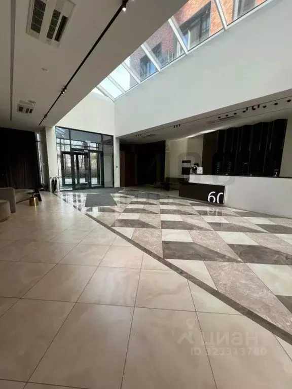 2-к кв. Свердловская область, Екатеринбург ул. Первомайская, 60 (50.0 ... - Фото 1