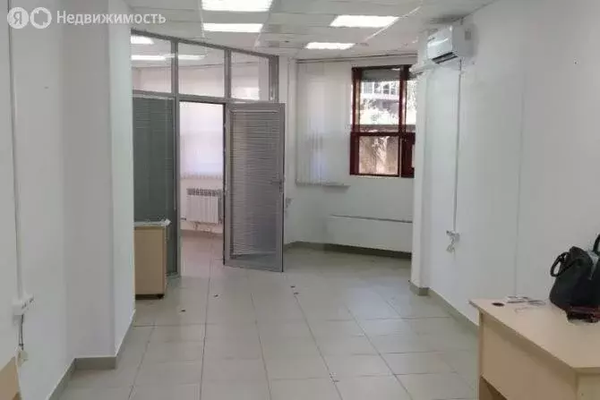 Помещение свободного назначения (60 м) - Фото 0