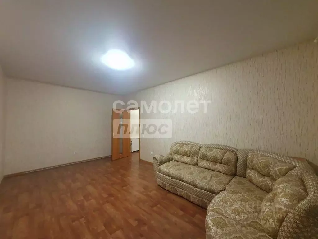 2-к кв. Ханты-Мансийский АО, Когалым ул. Кирова, 13 А (59.0 м) - Фото 0