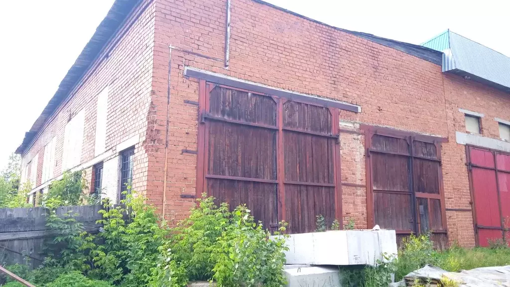 Помещение свободного назначения в Свердловская область, Красноуфимск ... - Фото 1