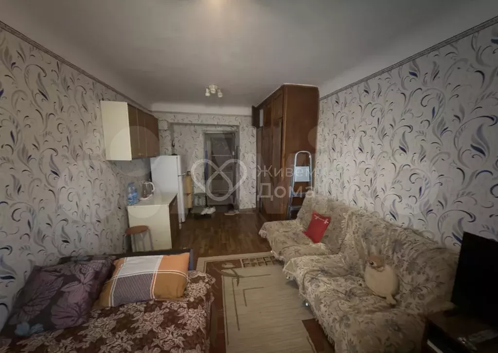 Комната 17,5 м в 1-к., 2/5 эт. - Фото 0