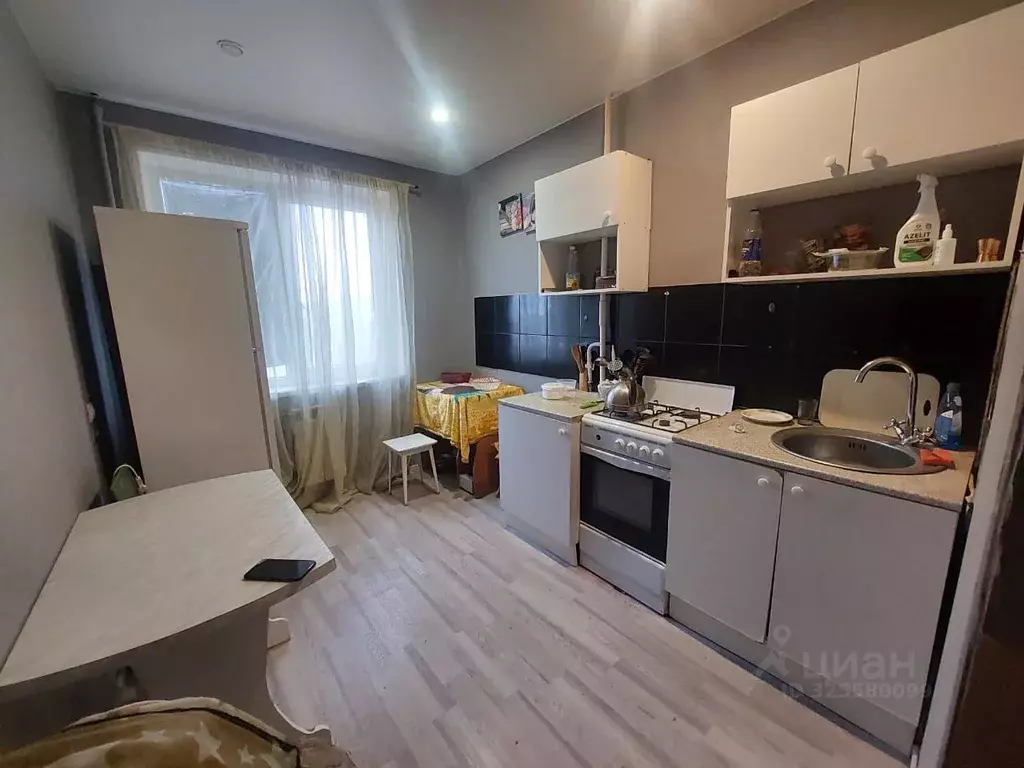 2-к кв. Волгоградская область, Волжский Оломоуцкая ул., 84 (51.0 м) - Фото 1